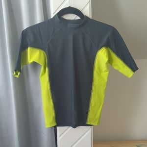 L.L. Bean Kids' Gray Rash Guard